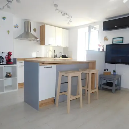 Giovanni Apartment Piran